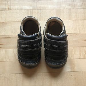 Stride rite size 5 toddler